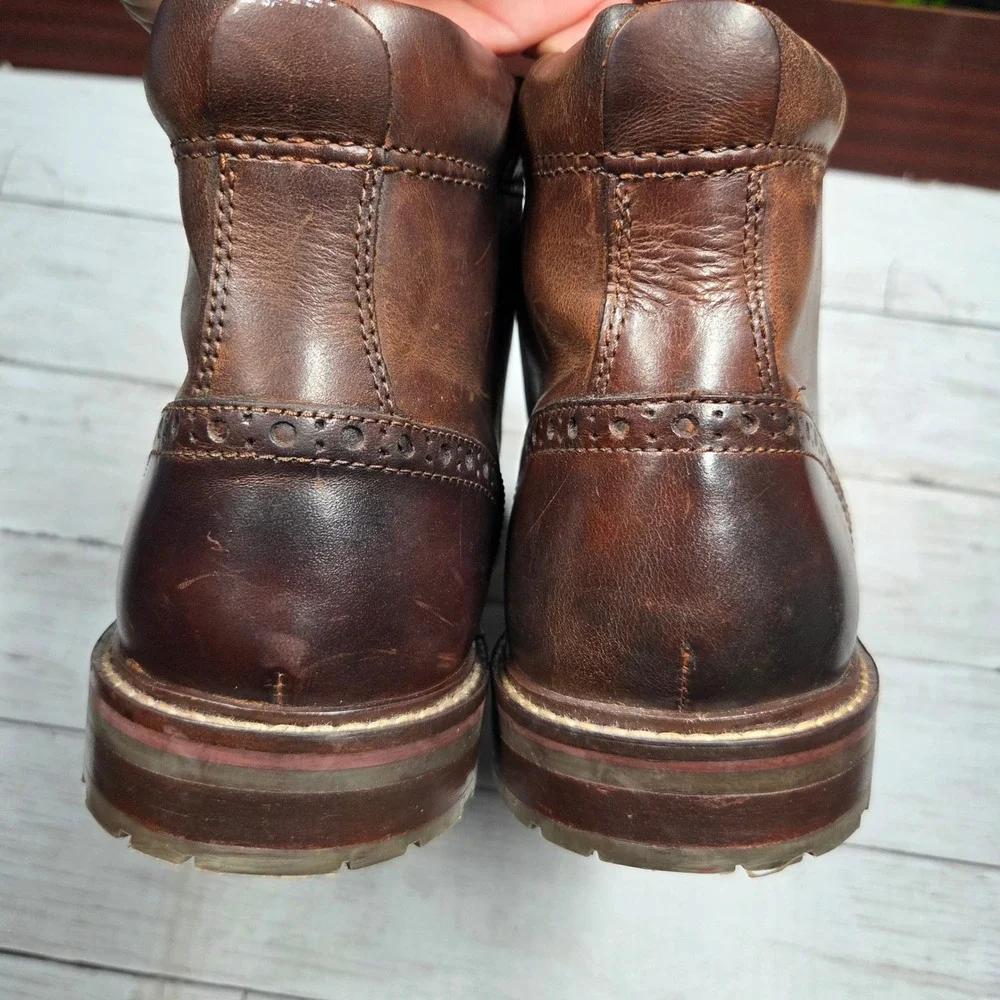 Florsheim 11874-215 Cap Toe Brogue Boot Men 10.5 D Brown Leather Lug Sole